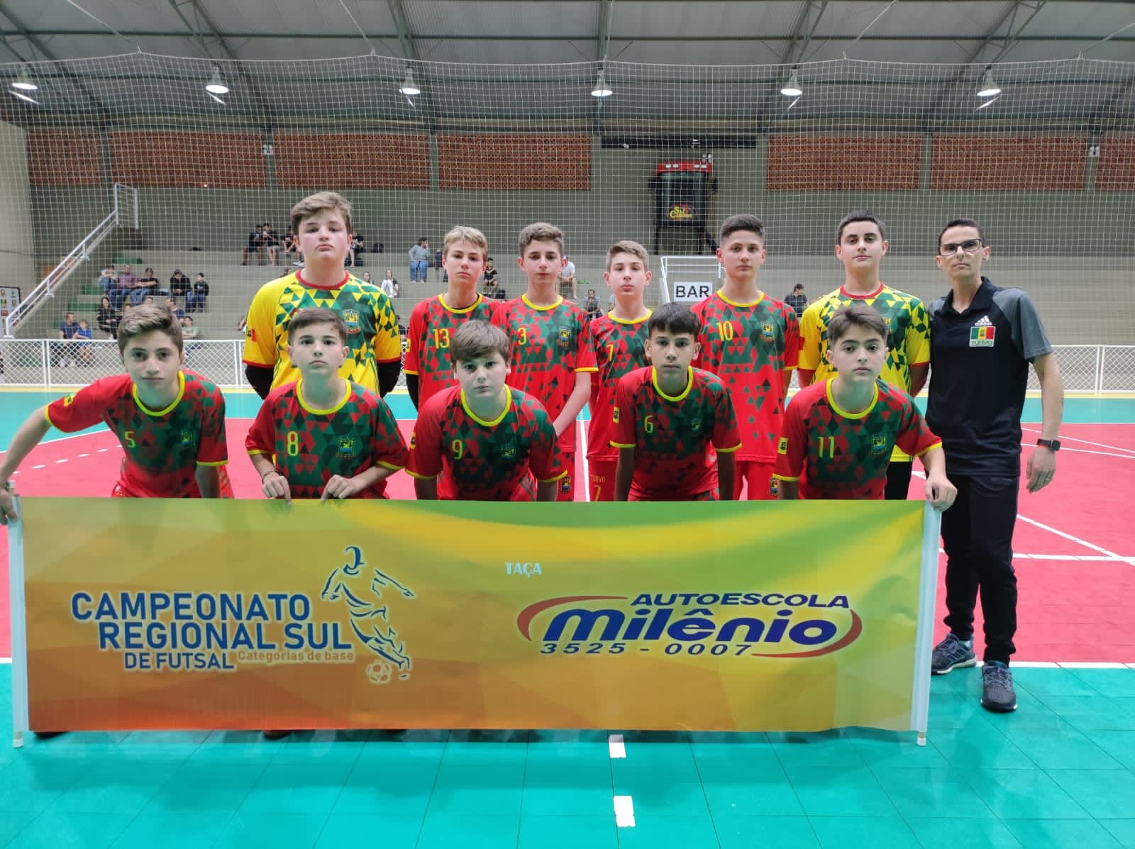 Futsal feminino é finalista dos Jogos Regionais